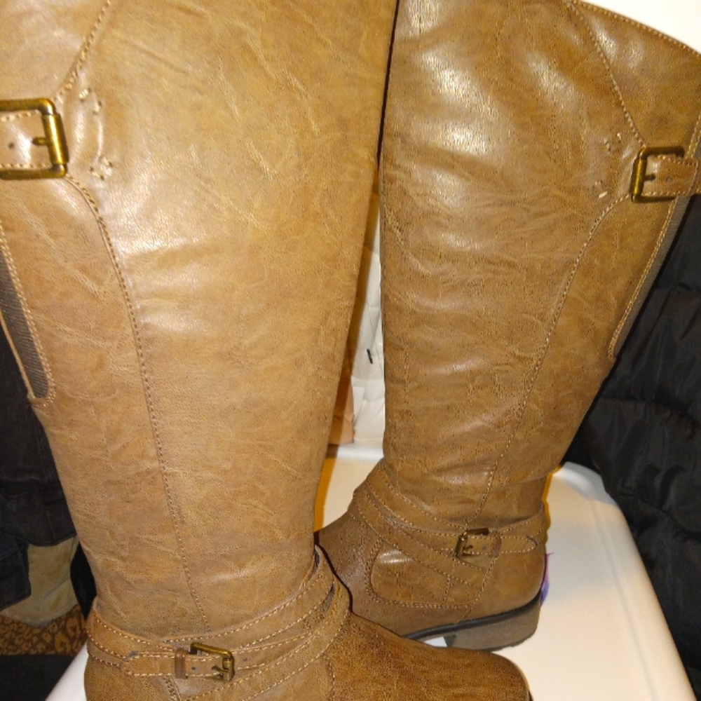 Women's boots